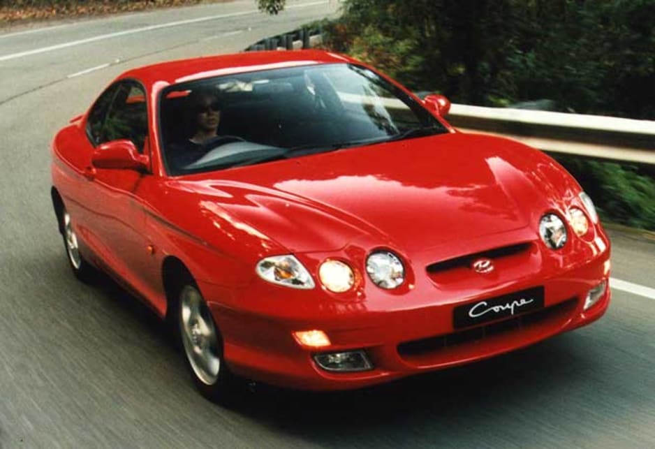 Hyundai-Coupe-1999-1.jpg