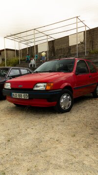 Ford Fiesta Mk3 1.1 CLX (AX) - O "Vermelhinho"