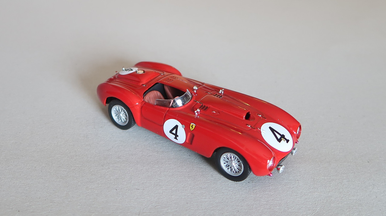 Post-05-Ferrari-375-Le-Mans-1954-6.jpg