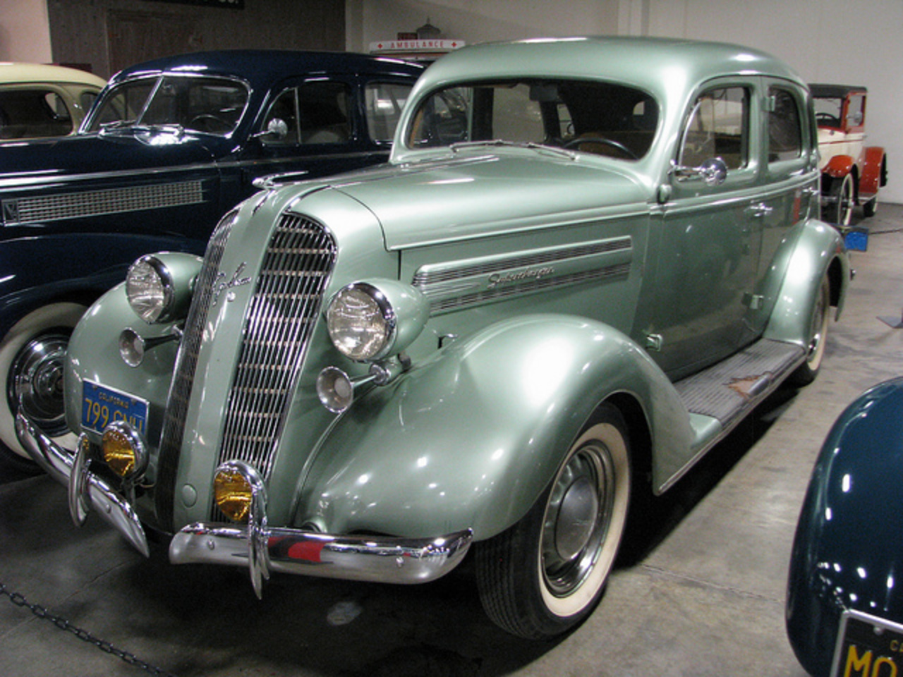 1936-graham-110-supercharger-six-trunk-sedan-01-flickr-photo.jpg
